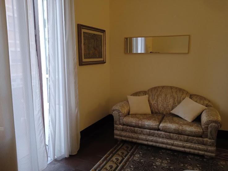 Nowhere Rooms Palermo Exterior photo